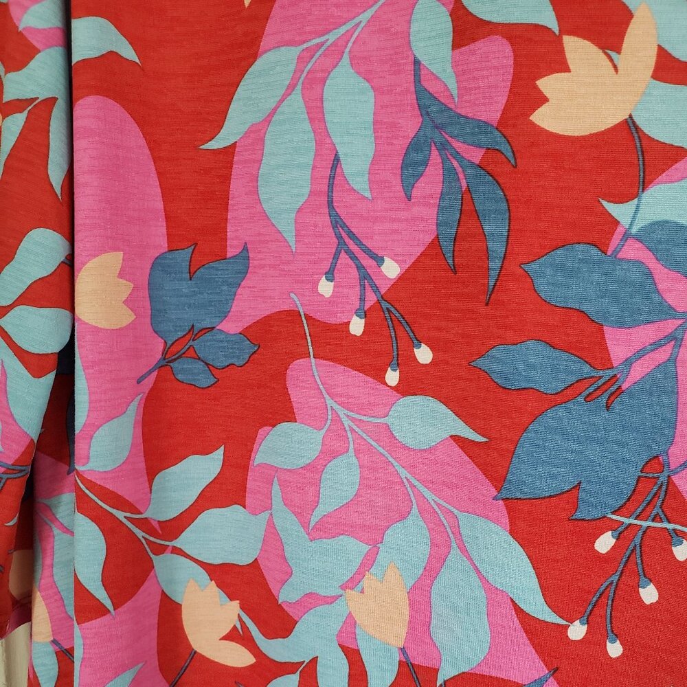 Dear Scarlett 3/4 Sleeve Lizzy Top - Picture 6 of 7